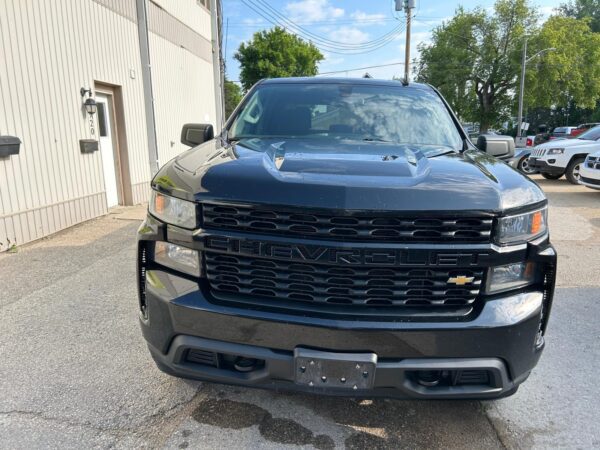2021 Chevrolet Silverado Custom